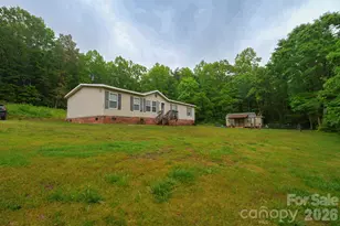 366 W Rocky Ln, Dobson, NC 27017 - Photo 5