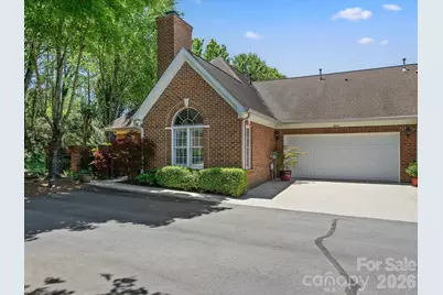 7444 Hurstbourne Green Drive, Charlotte, NC 28277 - Photo 3