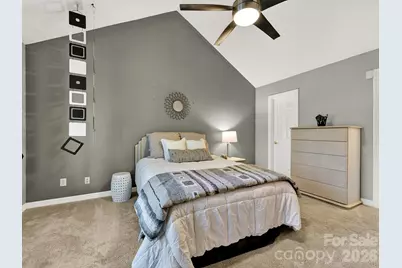 7444 Hurstbourne Green Drive, Charlotte, NC 28277 - Photo 17