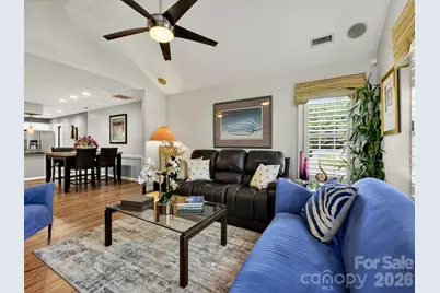 7444 Hurstbourne Green Drive, Charlotte, NC 28277 - Photo 9