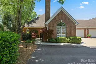7444 Hurstbourne Green Dr, Charlotte, NC 28277 - Photo 1