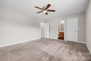 10419 Sparrow Springs Ln, Charlotte, NC 28214 - Photo 9
