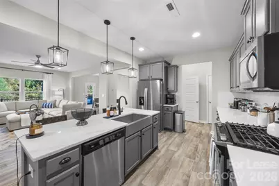 1140 Streamside Lane, York, SC 29745 - Photo 7