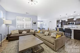 8113 Cornhill Ave, Charlotte, NC 28277 - Photo 13