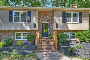 7420 Castlebar Rd, Charlotte, NC 28270 - Photo 3