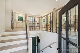 7420 Castlebar Rd, Charlotte, NC 28270 - Photo 3