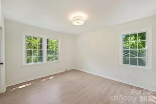 7420 Castlebar Rd, Charlotte, NC 28270 - Photo 17