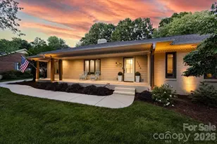 1128 Court Dr, Charlotte, NC 28211 - Photo 3