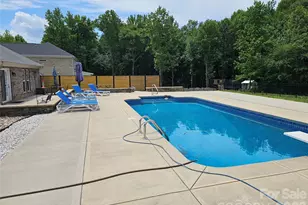 2823 Gourdvine Dr, Marshville, NC 28103 - Photo 3