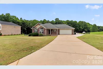 2823 Gourdvine Drive, Marshville, NC 28103 - Photo 3