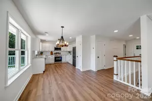 69 Milburn Ln, Hendersonville, NC 28792 - Photo 17