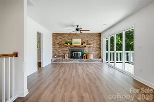 69 Milburn Ln, Hendersonville, NC 28792 - Photo 15