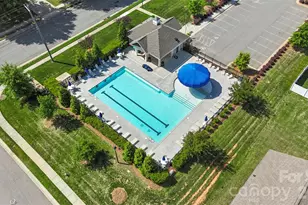 7923 Shiny Meadow Ln, Charlotte, NC 28215 - Photo 25