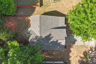 7923 Shiny Meadow Ln, Charlotte, NC 28215 - Photo 23