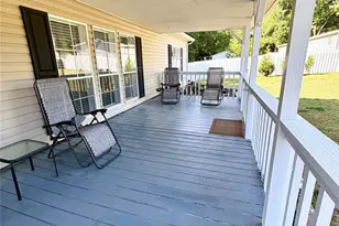 7010 Executive Cir, Denver, NC 28037 - Photo 3