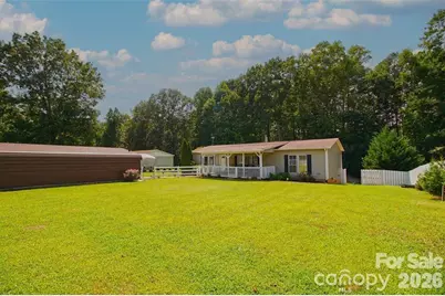 7010 Executive Circle, Denver, NC 28037 - Photo 1
