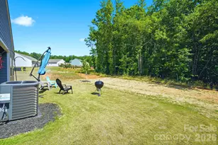 124 N Sina St, Troutman, NC 28166 - Photo 33