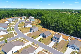 124 N Sina St, Troutman, NC 28166 - Photo 37