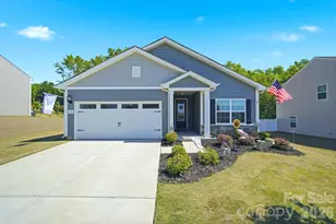 124 N Sina St, Troutman, NC 28166 - Photo 1