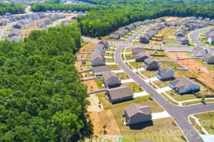 124 N Sina St, Troutman, NC 28166 - Photo 39