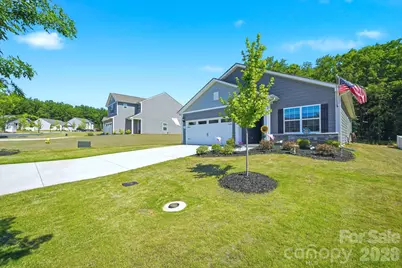 124 N Sina Street, Troutman, NC 28166 - Photo 5