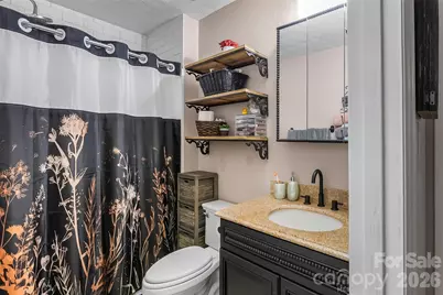 224 14th Avenue SE #C, Hickory, NC 28602 - Photo 11