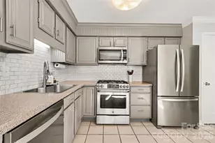 10428 S Hall Dr, Charlotte, NC 28270 - Photo 9