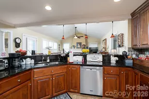 587 Marigold Dr, Kannapolis, NC 28083 - Photo 7