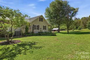 176 + 174 Oak Hollow Rd, Union Grove, NC 28689 - Photo 13