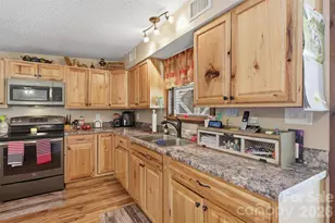 176 + 174 Oak Hollow Rd, Union Grove, NC 28689 - Photo 33