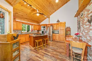 228 Continental Divide Rd, Spruce Pine, NC 28777 - Photo 9