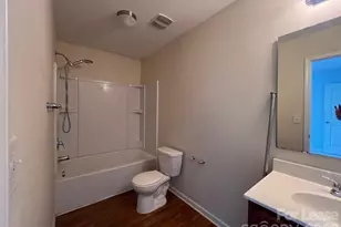 9505 Drains Bay Ct, Charlotte, NC 28214 - Photo 23
