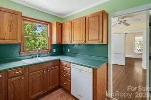 141 Coxe Rd, Rutherfordton, NC 28139 - Photo 15