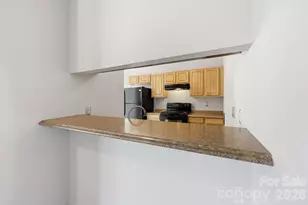 6330 Derryfield Dr, Charlotte, NC 28213 - Photo 5