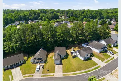 6330 Derryfield Drive, Charlotte, NC 28213 - Photo 23