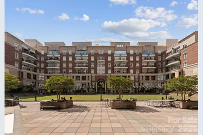 400 N Church Street #422, Charlotte, NC 28202 - Photo 3