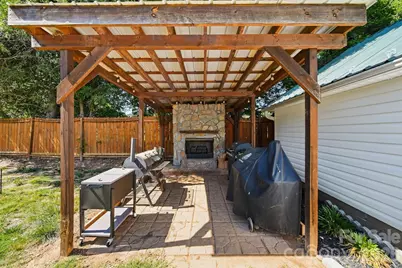 4039 Hartland Road, Lenoir, NC 28645 - Photo 25