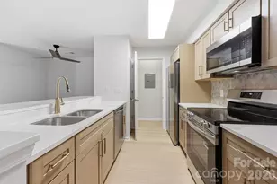 18801 Nautical Dr, Cornelius, NC 28031 - Photo 13