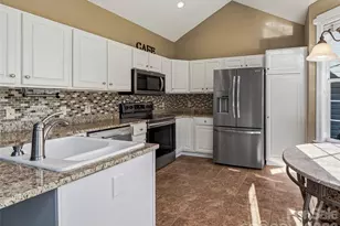 117 Hibiscus Ln, Asheville, NC 28803 - Photo 11