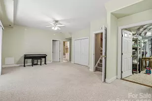 117 Hibiscus Ln, Asheville, NC 28803 - Photo 25