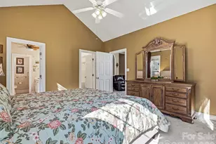 117 Hibiscus Ln, Asheville, NC 28803 - Photo 19
