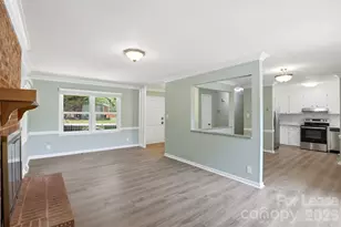 1440 Jodhpur Ct, Charlotte, NC 28212 - Photo 3