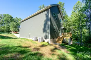 610 Queens Dr, Dallas, NC 28034 - Photo 11