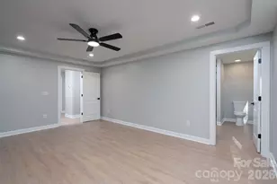610 Queens Dr, Dallas, NC 28034 - Photo 31