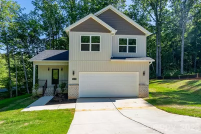 610 Queens Drive, Dallas, NC 28034 - Photo 1