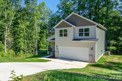 610 Queens Drive, Dallas, NC 28034 - Photo 3