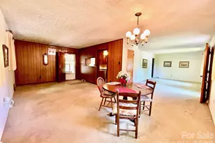 213 N Park Ln, Black Mountain, NC 28711 - Photo 25