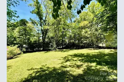 213 N Park Lane, Black Mountain, NC 28711 - Photo 9