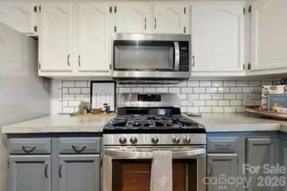 121 Oak Terrace, Arden, NC 28704 - Photo 3