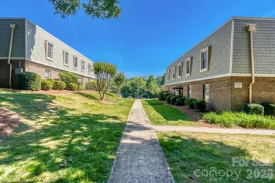 2610 Park Road #B, Charlotte, NC 28209 - Photo 5
